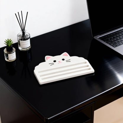 Presse‑aliments pour chat et chien. Presse efficacement les sachets, évite le gaspillage, facile à nettoyer, sans pile, compatible avec tous types de sachets alimentaires.